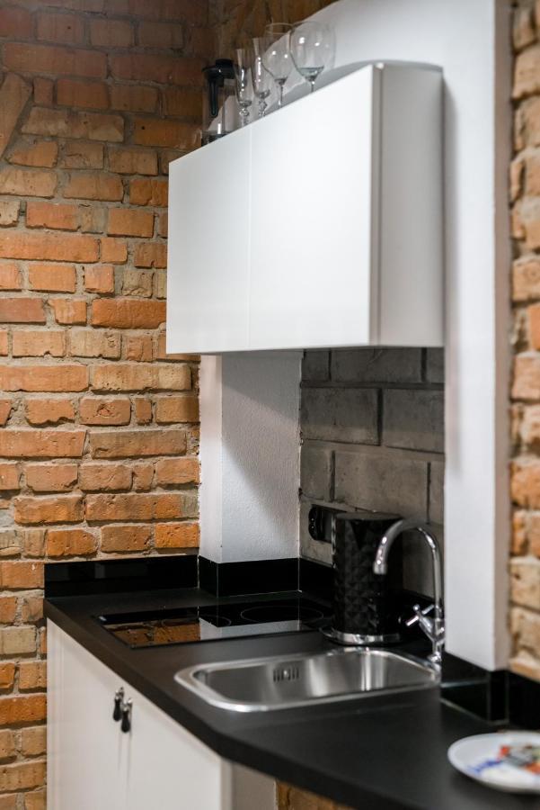 Underground Level Apartments Strzalowa By Renters Πόζναν Εξωτερικό φωτογραφία